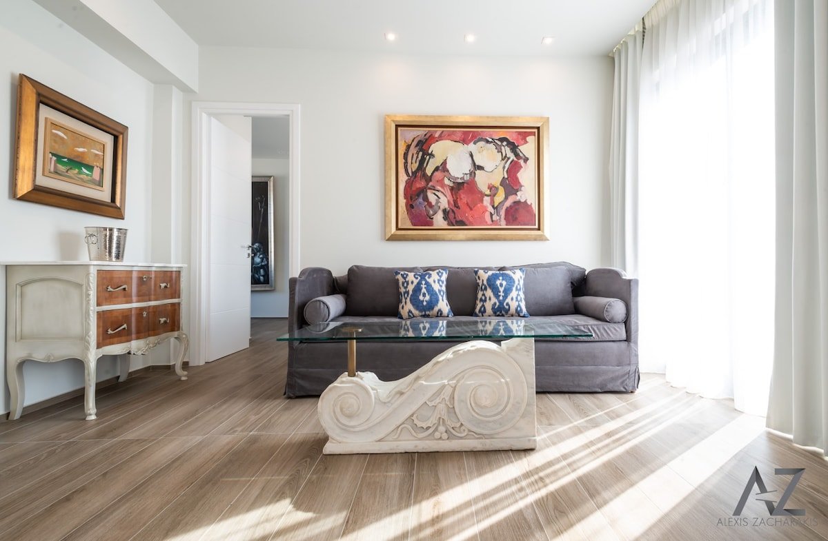 Art Acropolis Apartments Georgia gallery image 2