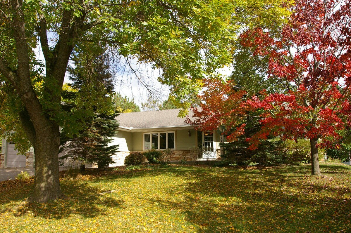 Colby Lake Place, On Colby Lake gallery image 4