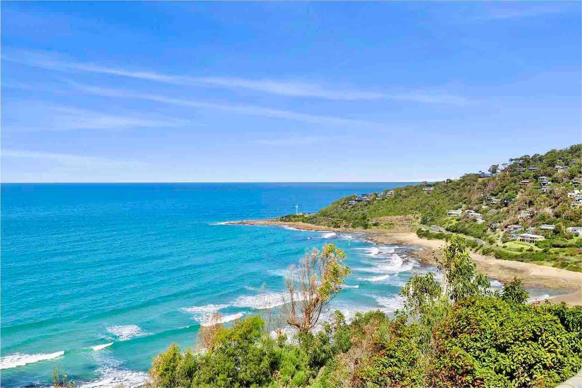 Iluka Bach – Beautiful sea views at Wye