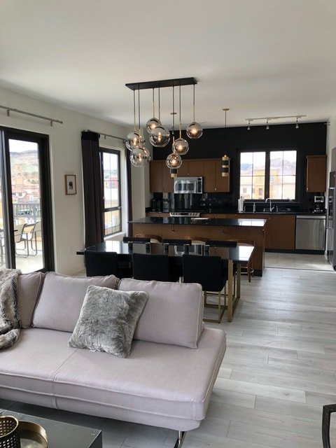 PENTHOUSE Lake Las Vegas 2 Bedroom Terrace Suite gallery image 4