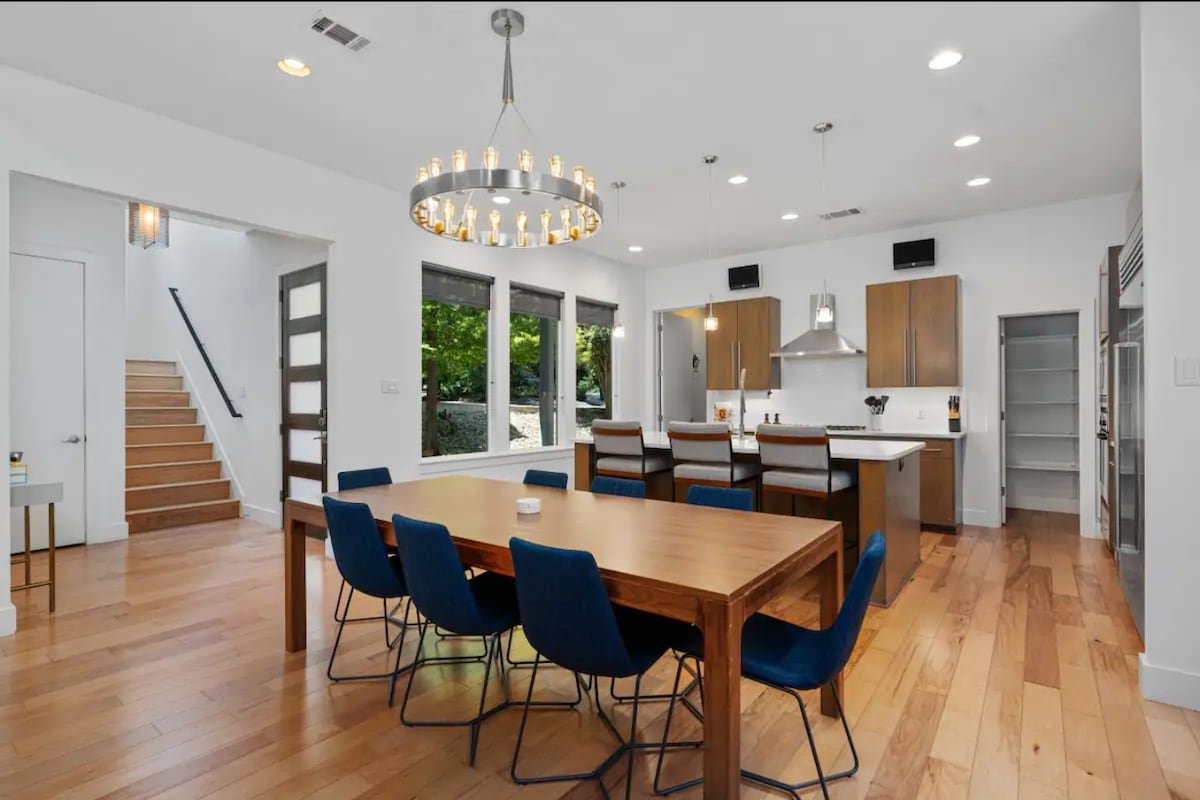 Soco Modern Luxury Home, Pool, near S. Congress gallery image 3