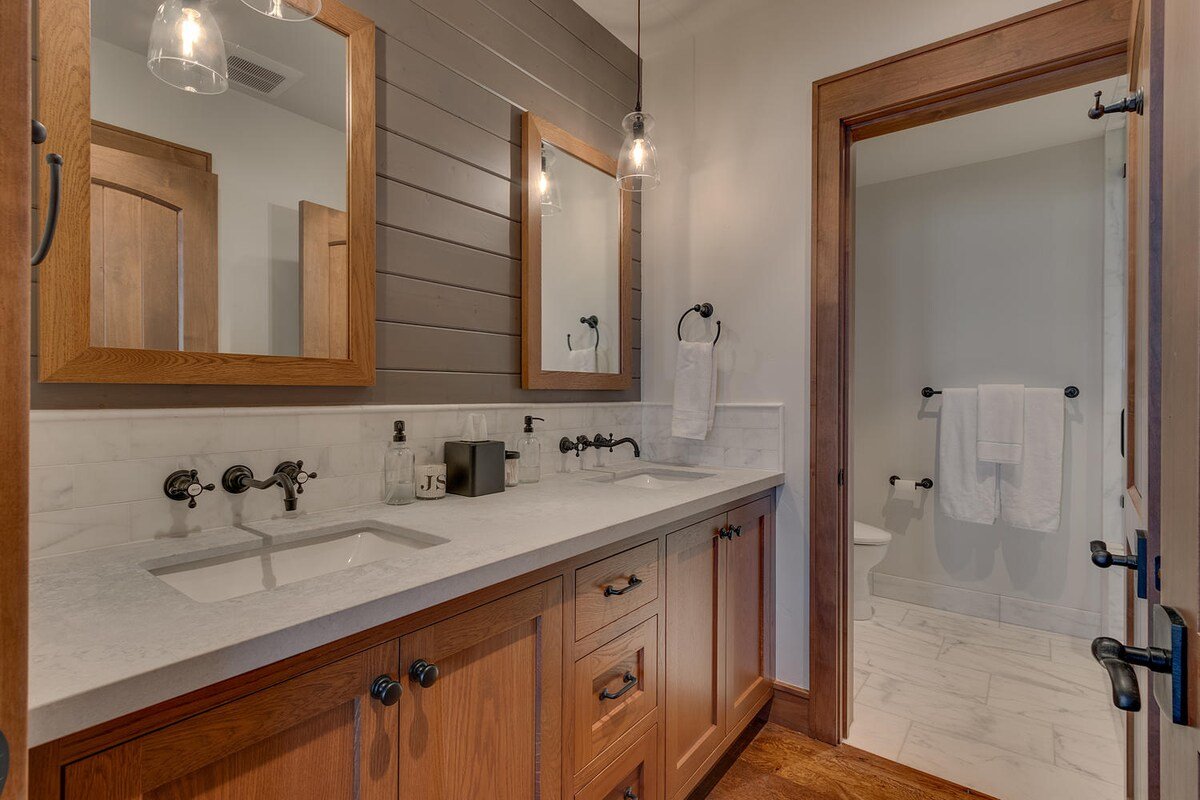 Carnelian Haus – Lakefront – TLUXP gallery image 4