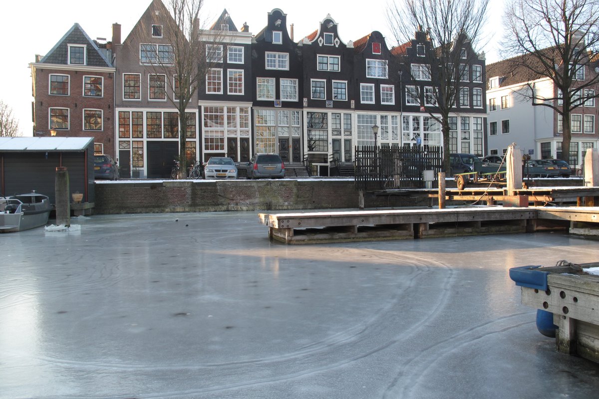 17th Century Monumental House with Garden