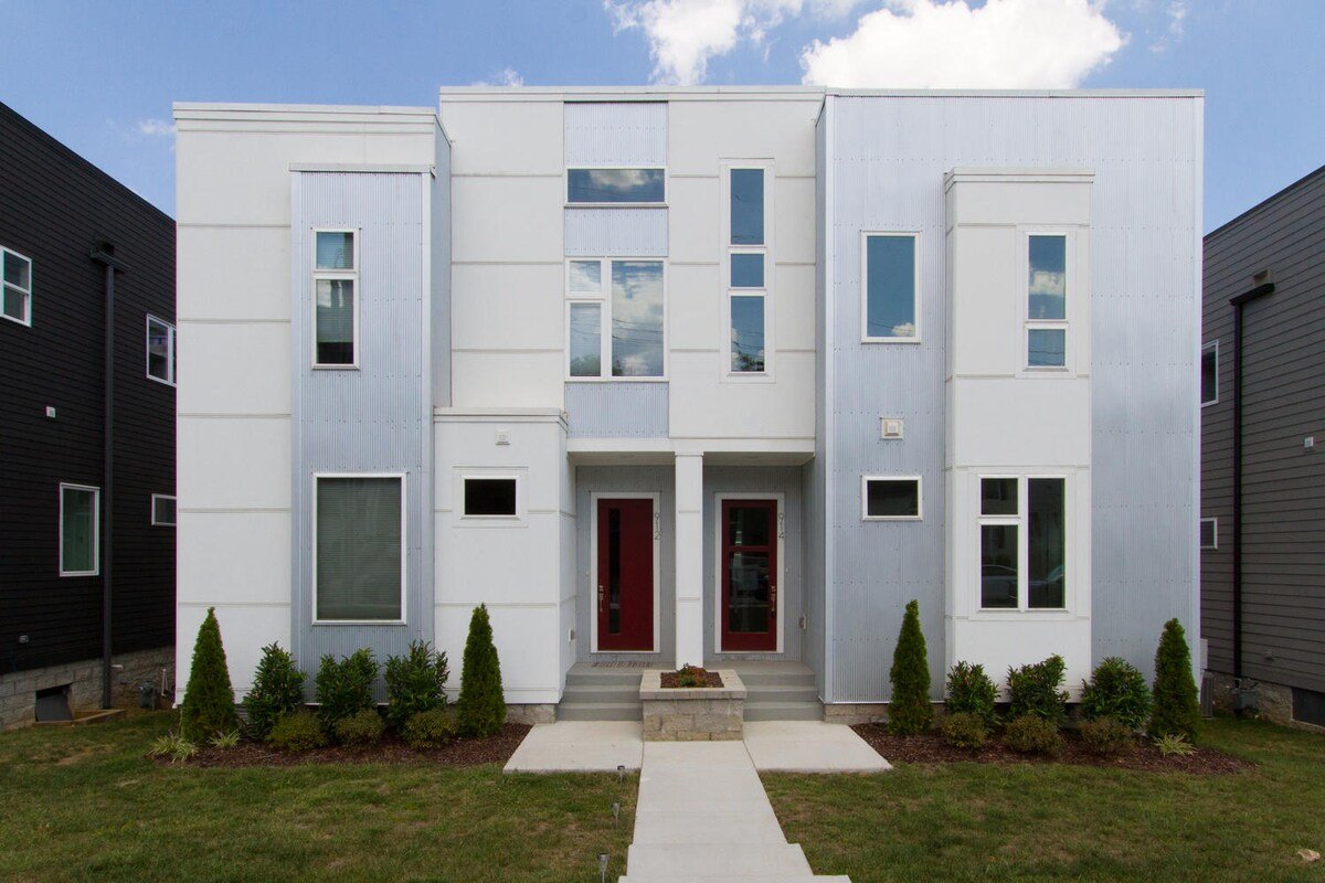 Southside Extraordinaire | Near The Gulch gallery image 3