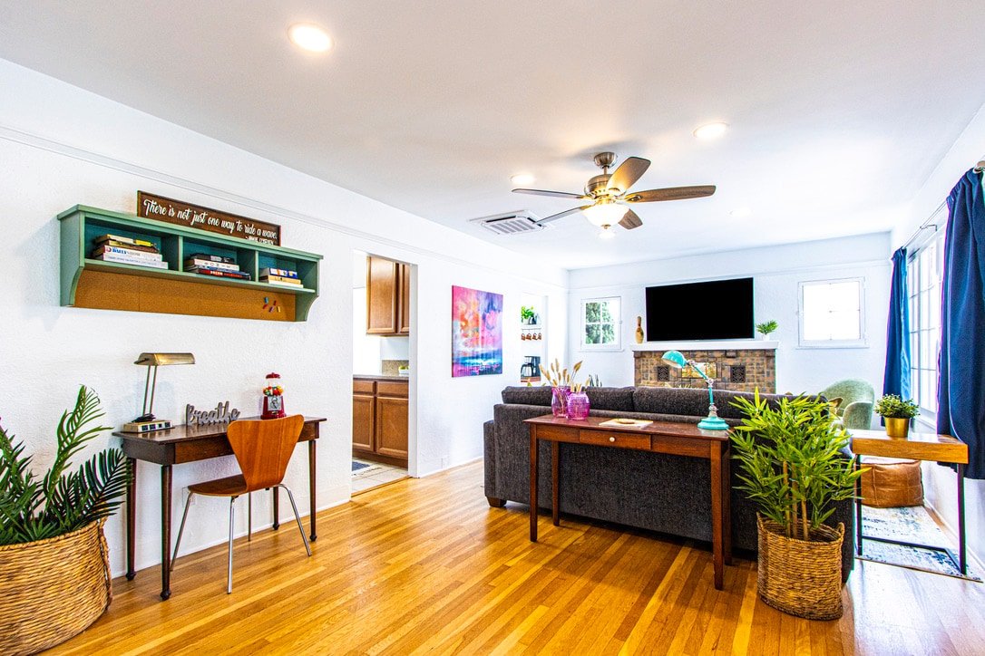 Hermosa Beach Coastal Retreat! gallery image 4