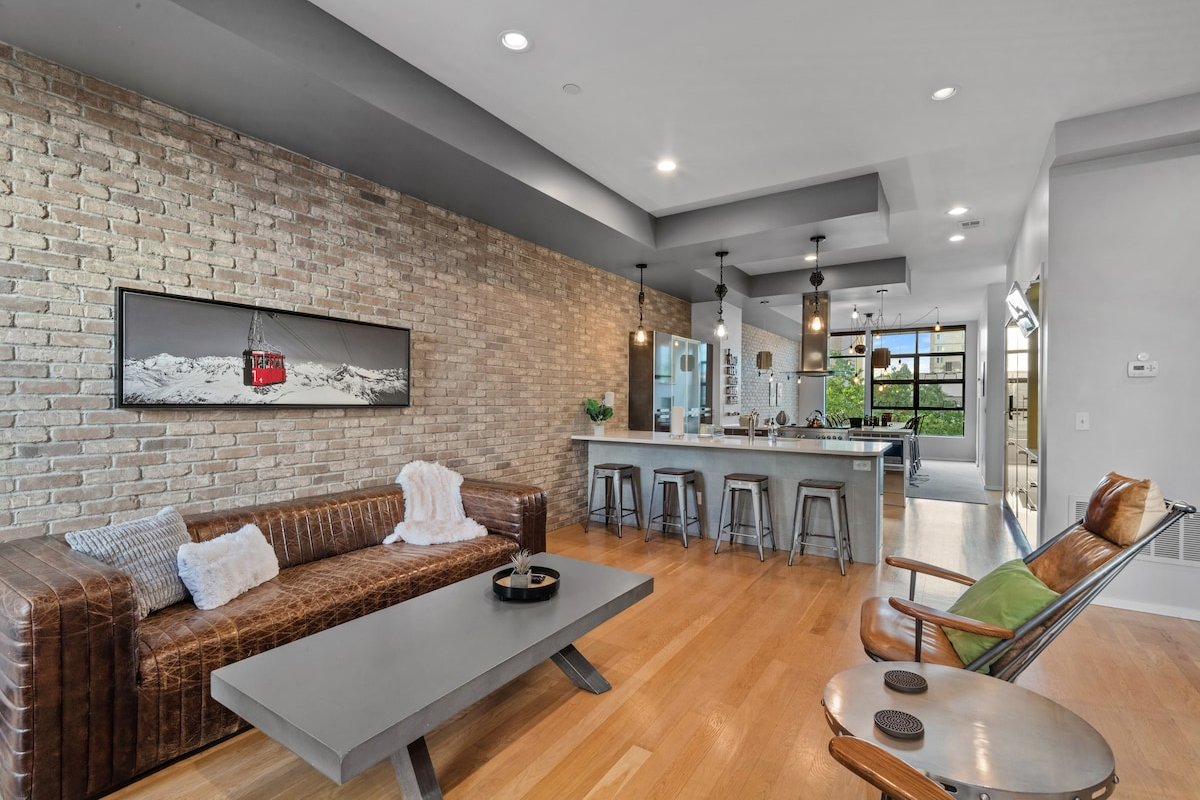 Walk to RiNo’s Best Bars, Restaurants, Coors Field gallery image 2