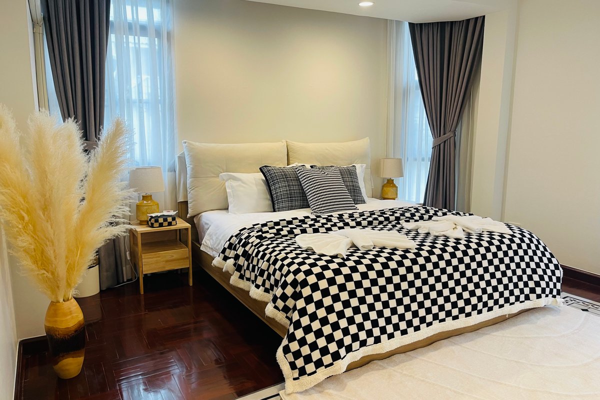 #1 Pool villa市中心素坤逸 @BTS Phromphong near NaNaAsoke