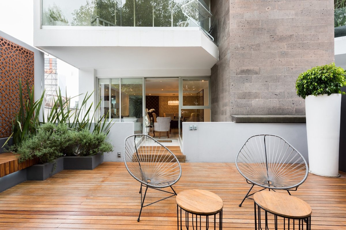 Discover La Condesa from a Terrace of Your Own gallery image 2