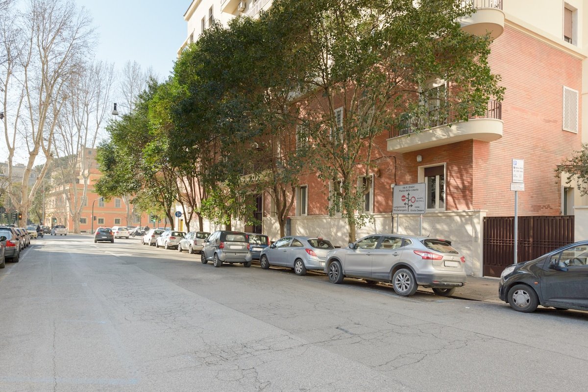 Beautiful Tris of apts in VATICAN gallery image 4