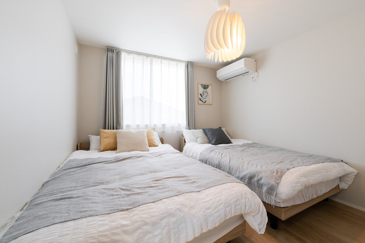 渋谷区【閑静な住宅街80㎡】新宿駅まで1駅5分/3寝室|広々リビング gallery image 4