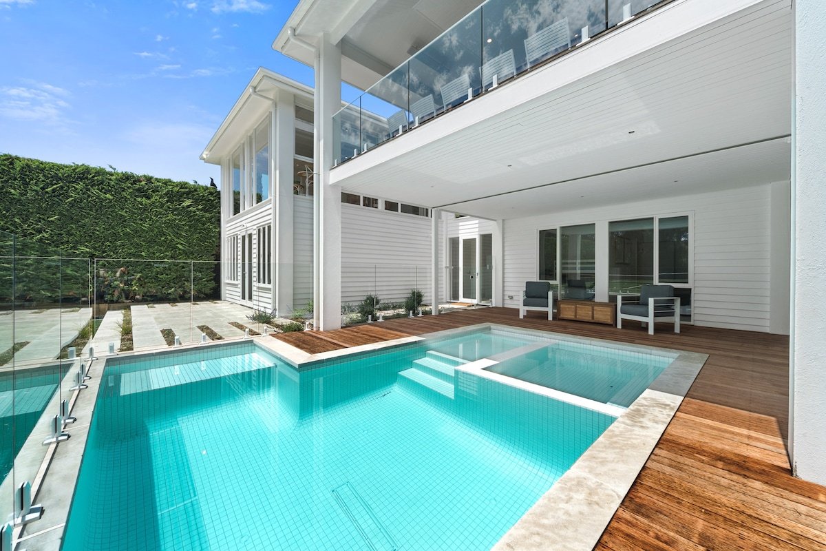 Portsea Pool, Spa Tennis, 5 Bdrm gallery image 3