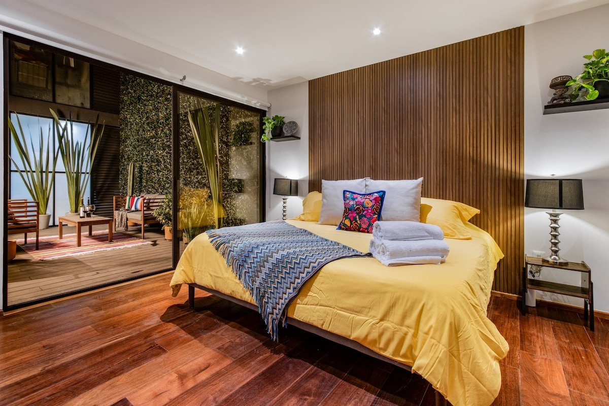 AC/ 3 Terraces Oasis / 3 BR Stunning Lux Apartment gallery image 3