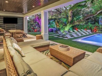 Tiki on the River – Fort Lauderdale, FL