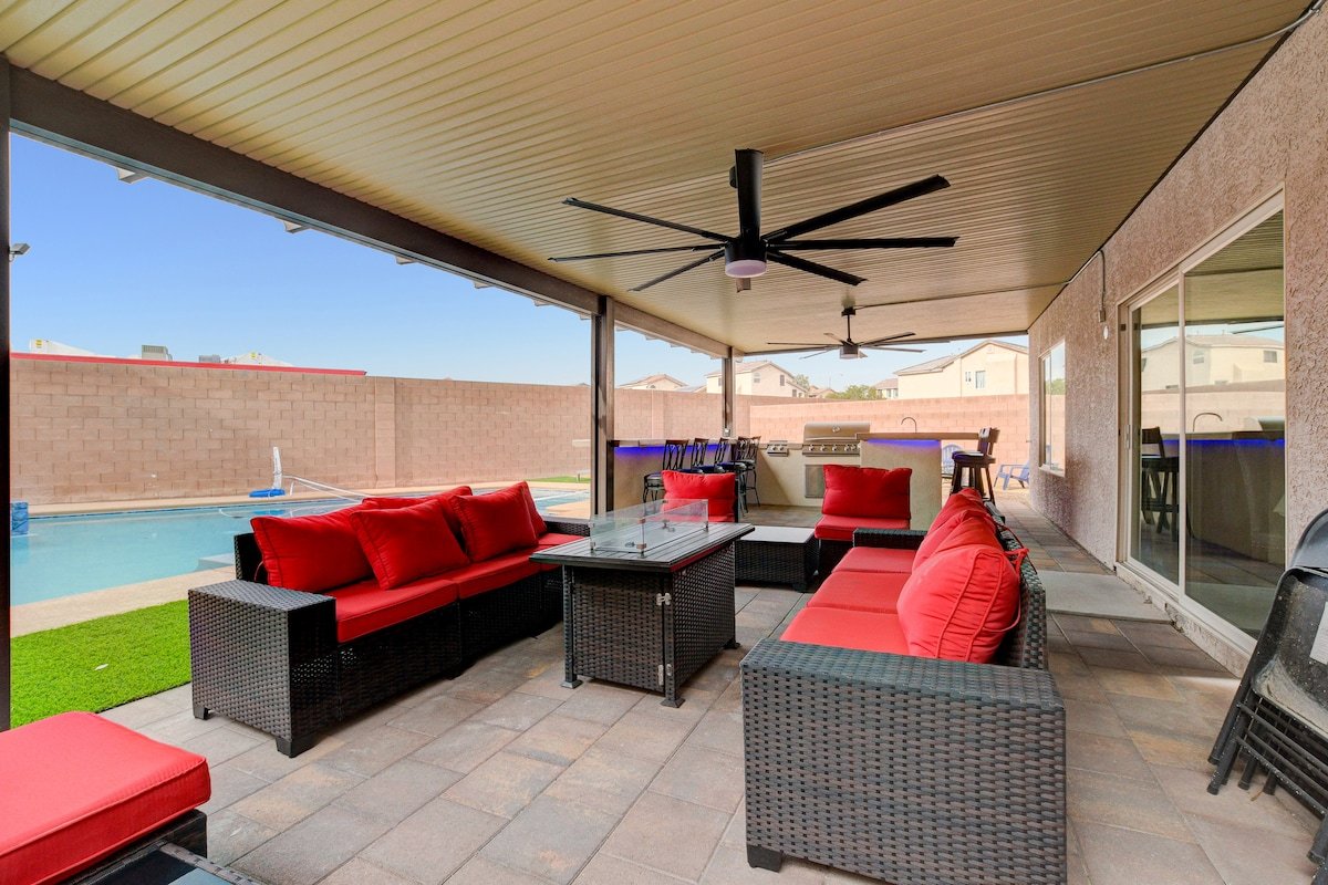 New Resort Style Backyard Near Strip gallery image 5
