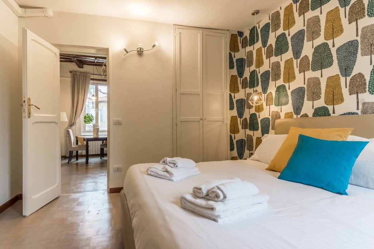 The Original Building – 8 rooms 4 bathrooms gallery image 4