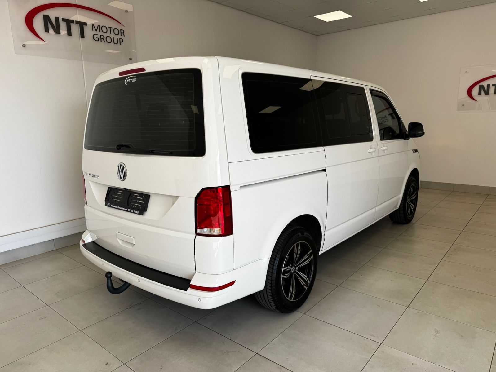 Used car gallery