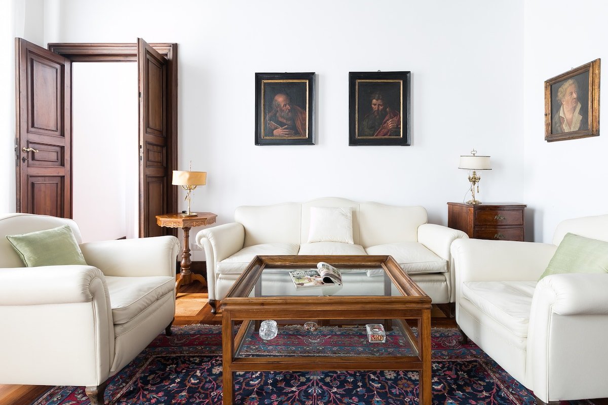 Appartamento a Via Veneto con jacuzzi gallery image 2