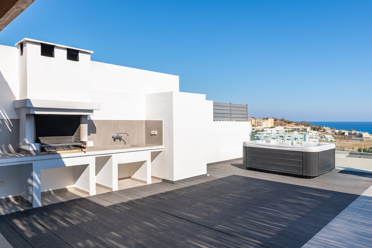 Villa Rocabella with pool & jacuzzi, Lindos area gallery image 3