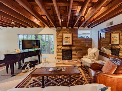 Venice Beach House walk to Abbott Kinney & Beach