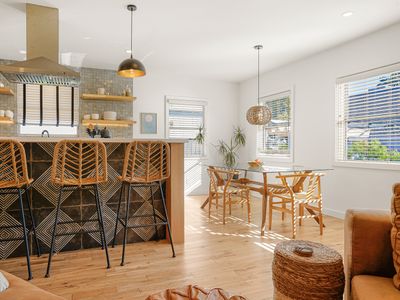 La Playa: Sun kissed Venice Bungalow, outdoor fire