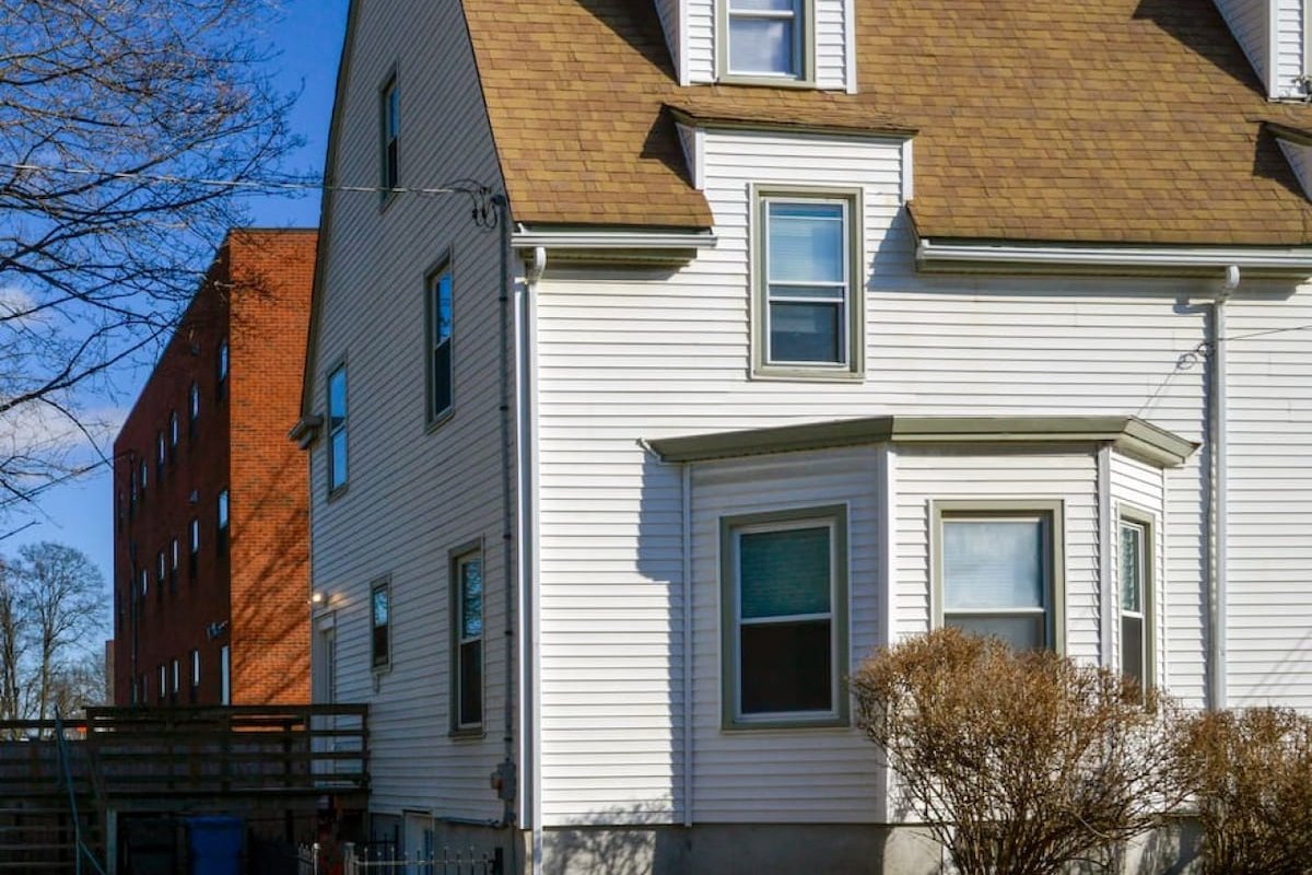 Boston Historical Urban Oasis gallery image 3