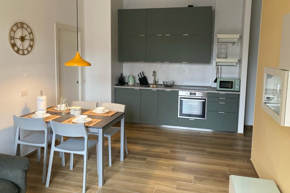 Aplacetobe TrilocalePortaVenezia 2+2 pax gallery image 3