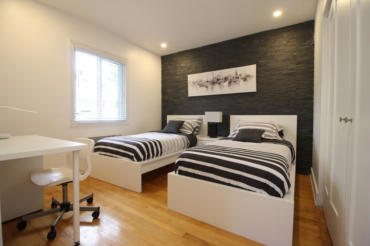 Luxueux – deco moderne, Rosemont 3 chambres gallery image 4