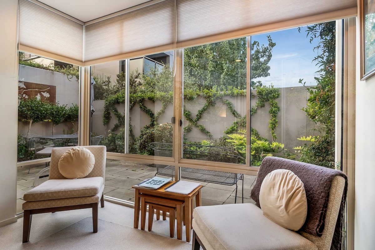 Salamanca Precinct Apartment gallery image 2