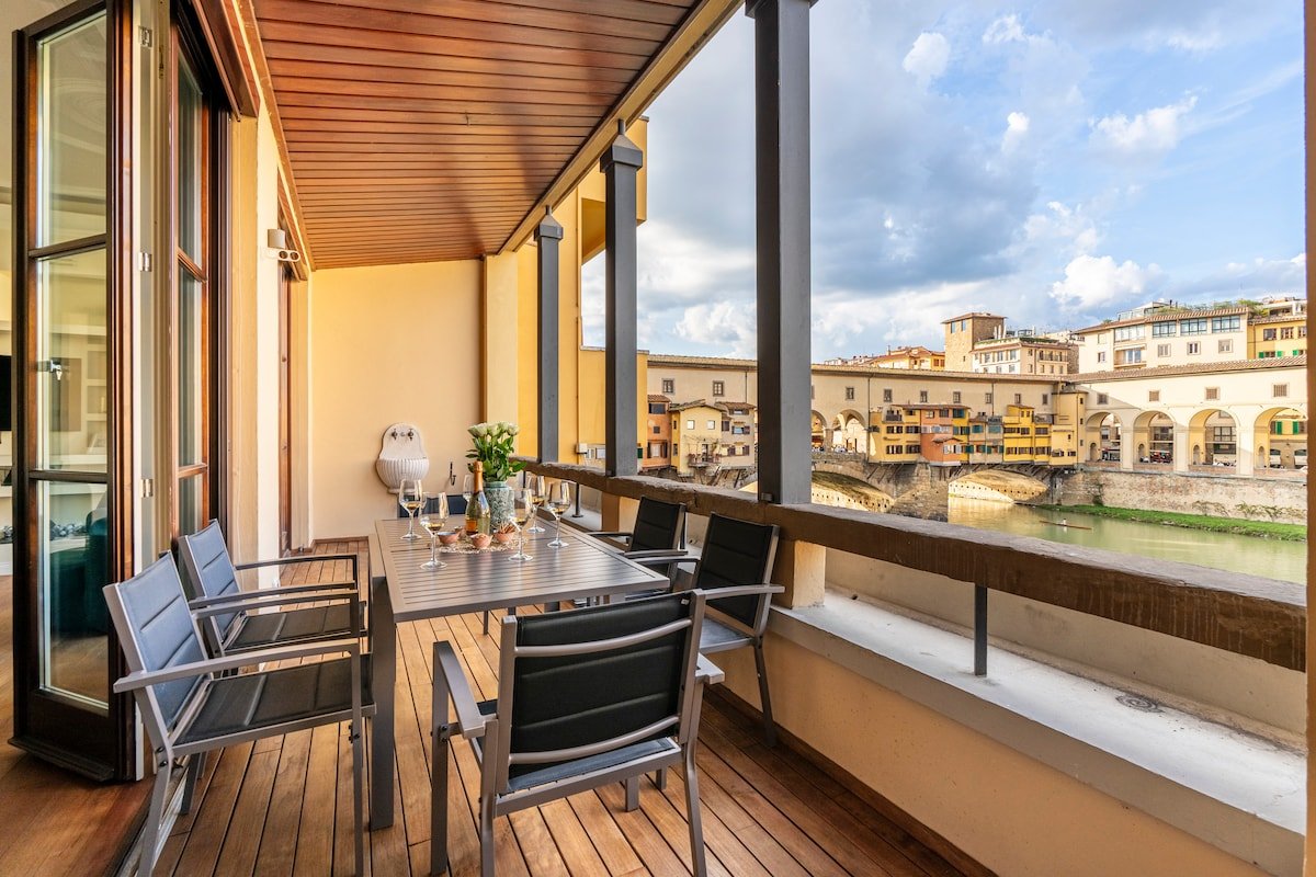 “Terrace on Ponte Vecchio” Dream View gallery image 4