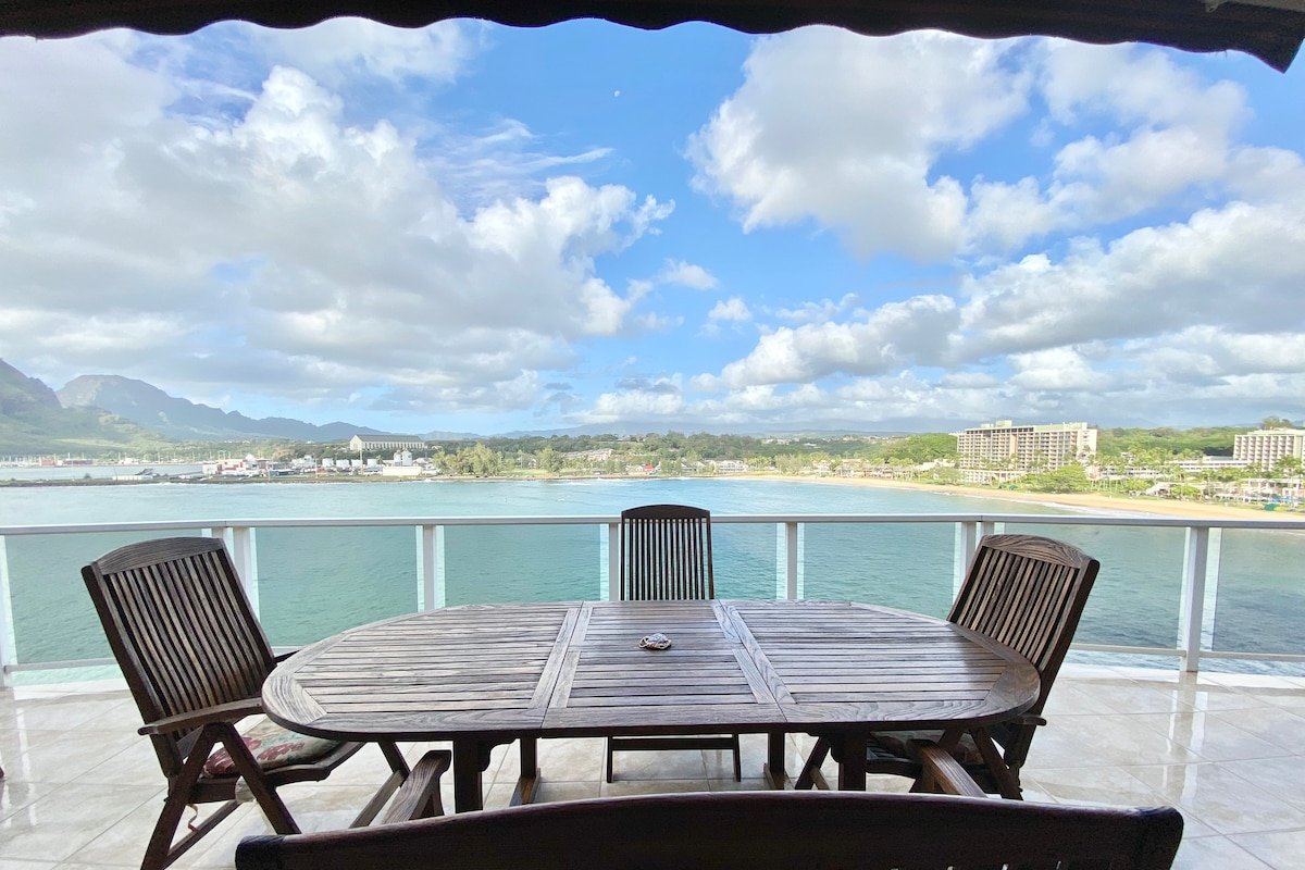 Honu Oceanfront Beach Home: sleeps 9! gallery image 4