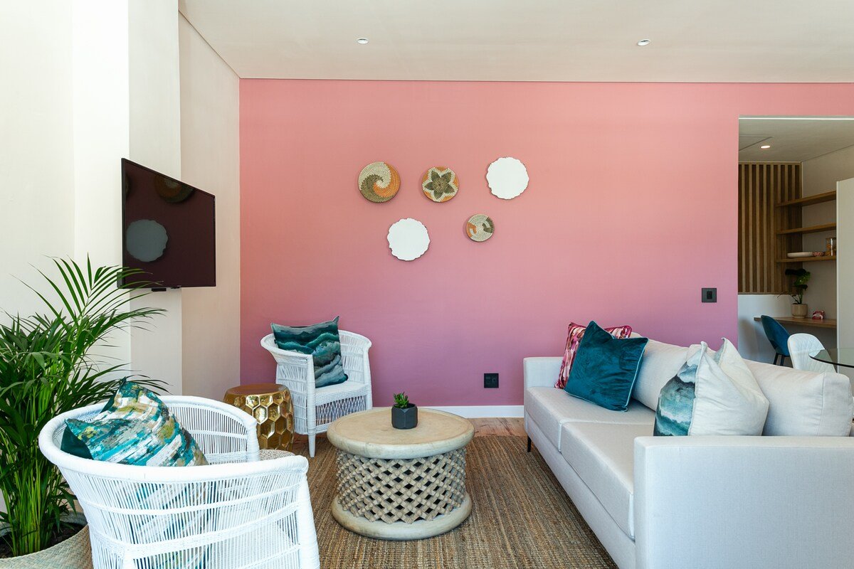 New! The Palm Flats with Mountain View gallery image 5