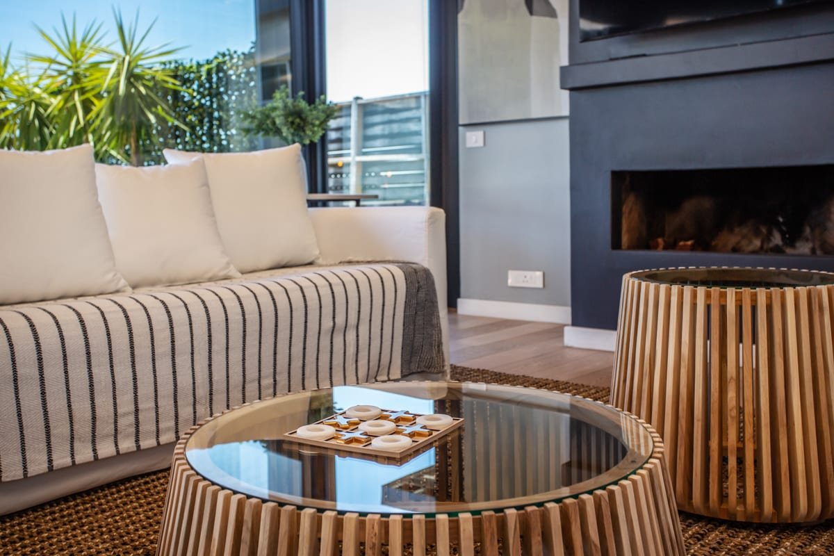 Stunning Modern, Spacious, Sea Views in Sea Point! gallery image 5