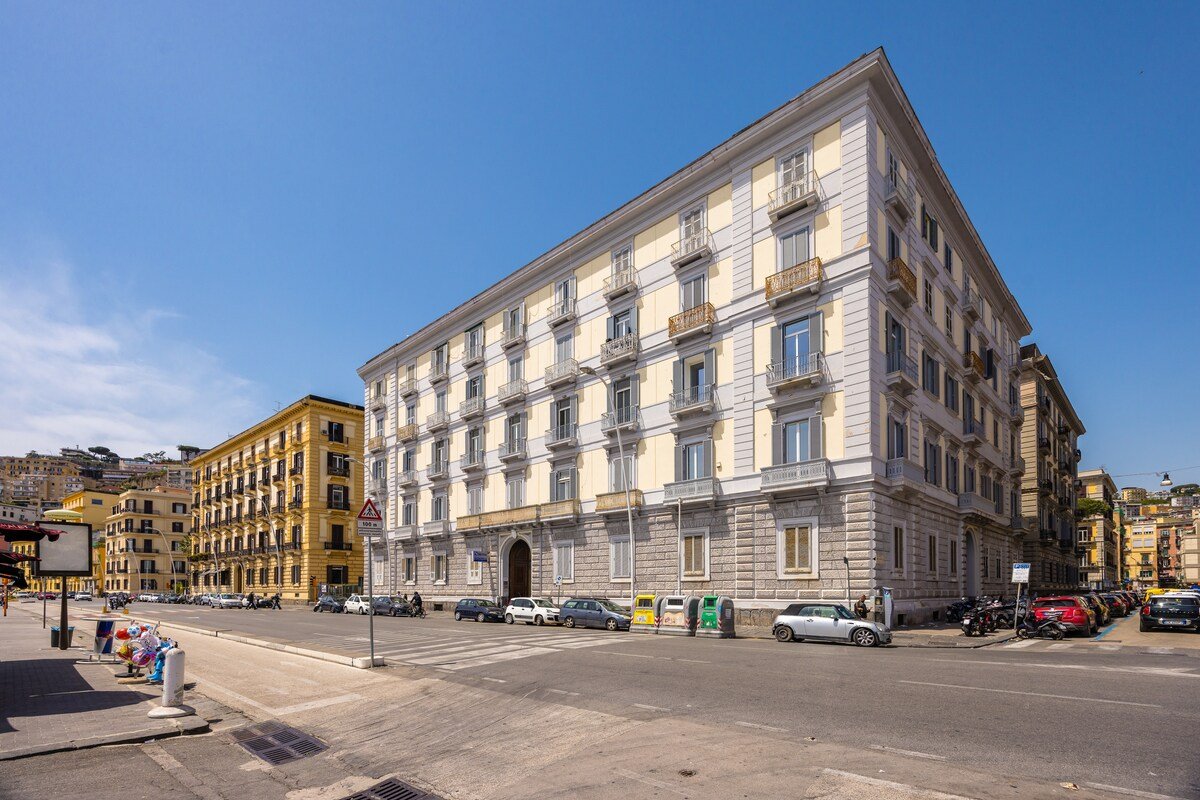 [Centrally Located By The Sea] Prestigious 200m² gallery image 4