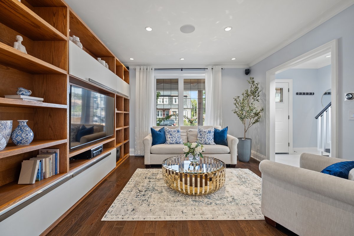 20% OFF | Group Getaway | 15 mins to Downtown