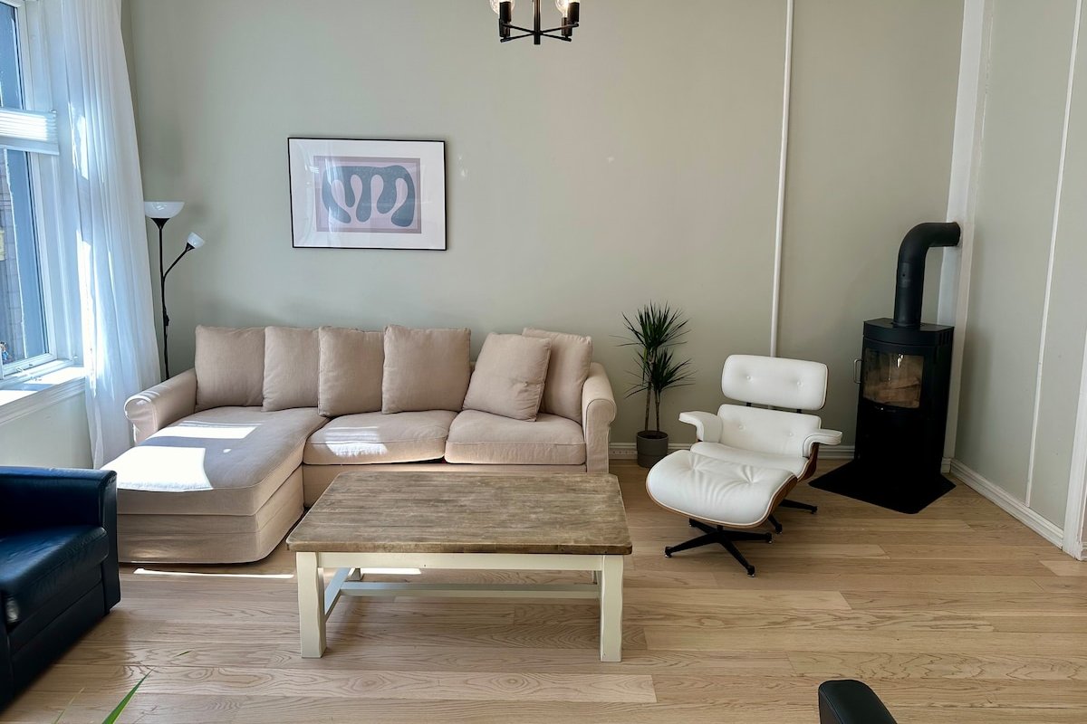 Classical 3 bedroom / Royal Palace / Shopping gallery image 2