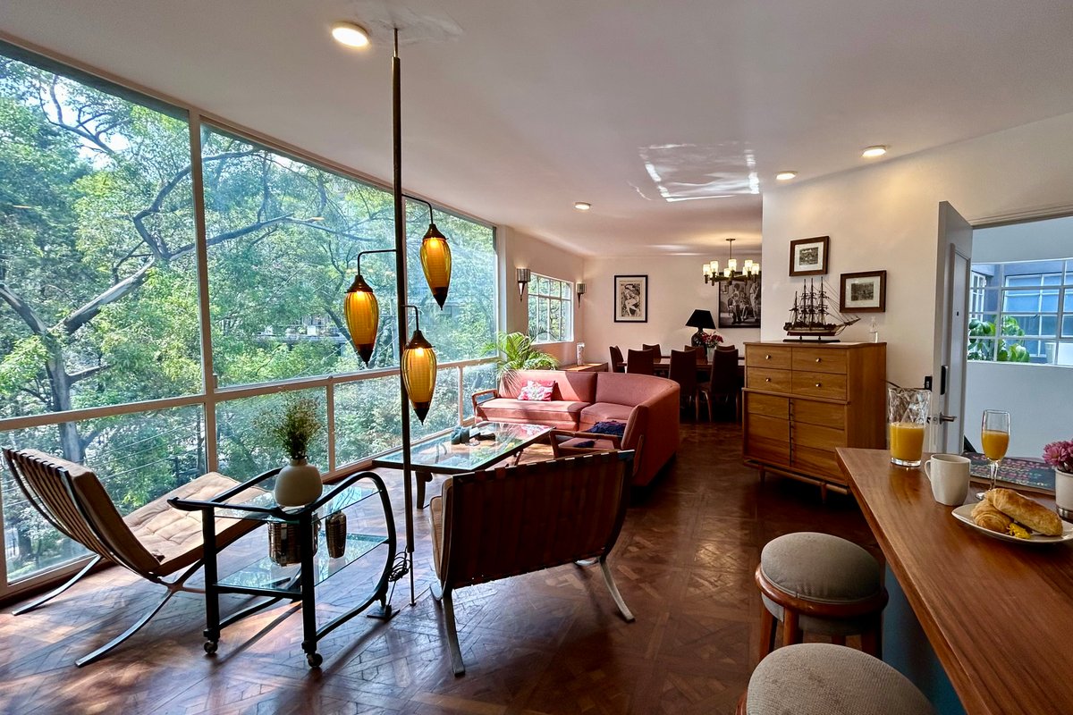 Deco House w/ Park View Rooftop