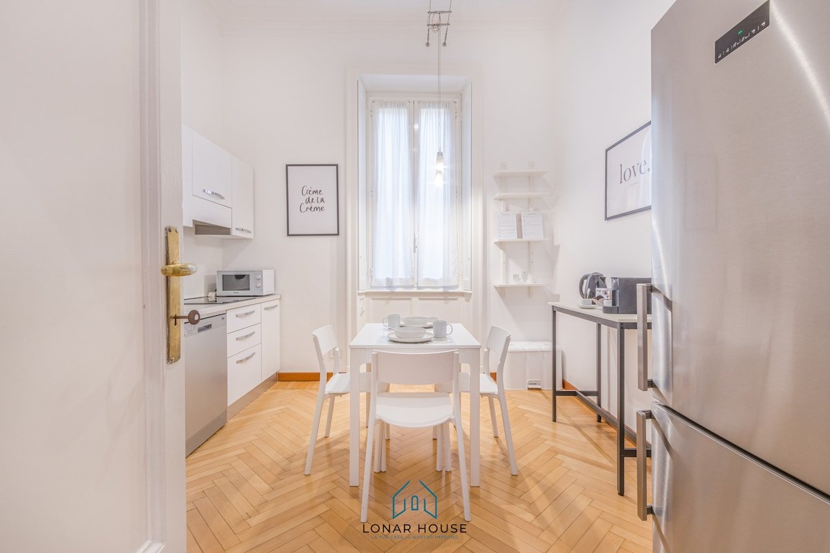 [BRERA-DUOMO] Prestige House “Residenza Orso” gallery image 4