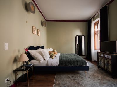 A beautiful Viennese Villa – spacious & cosy