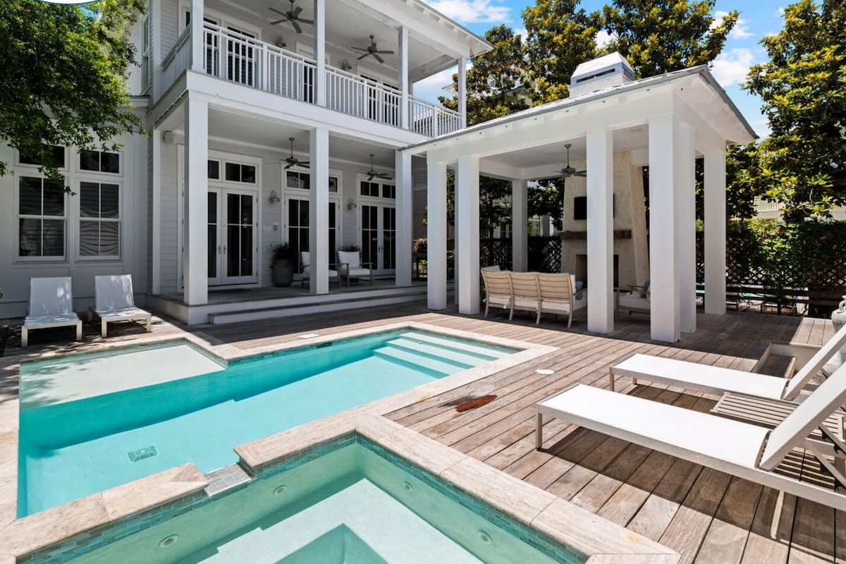 Stunning Watercolor Home Close to Beach or Seaside