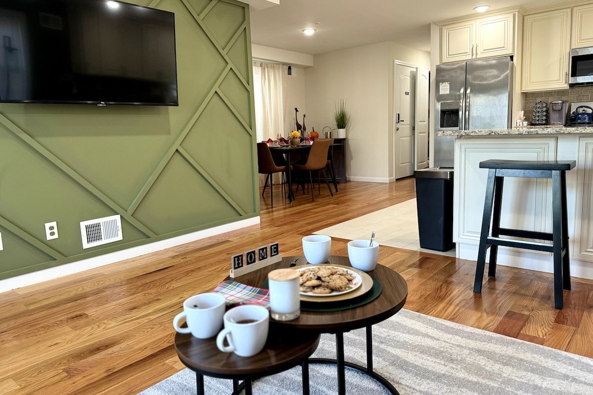 NEW! 3BR Modern and Comfy Newark unit gallery image 2