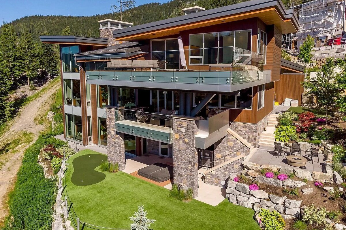 Trails End Estate Kadenwood gallery image 3