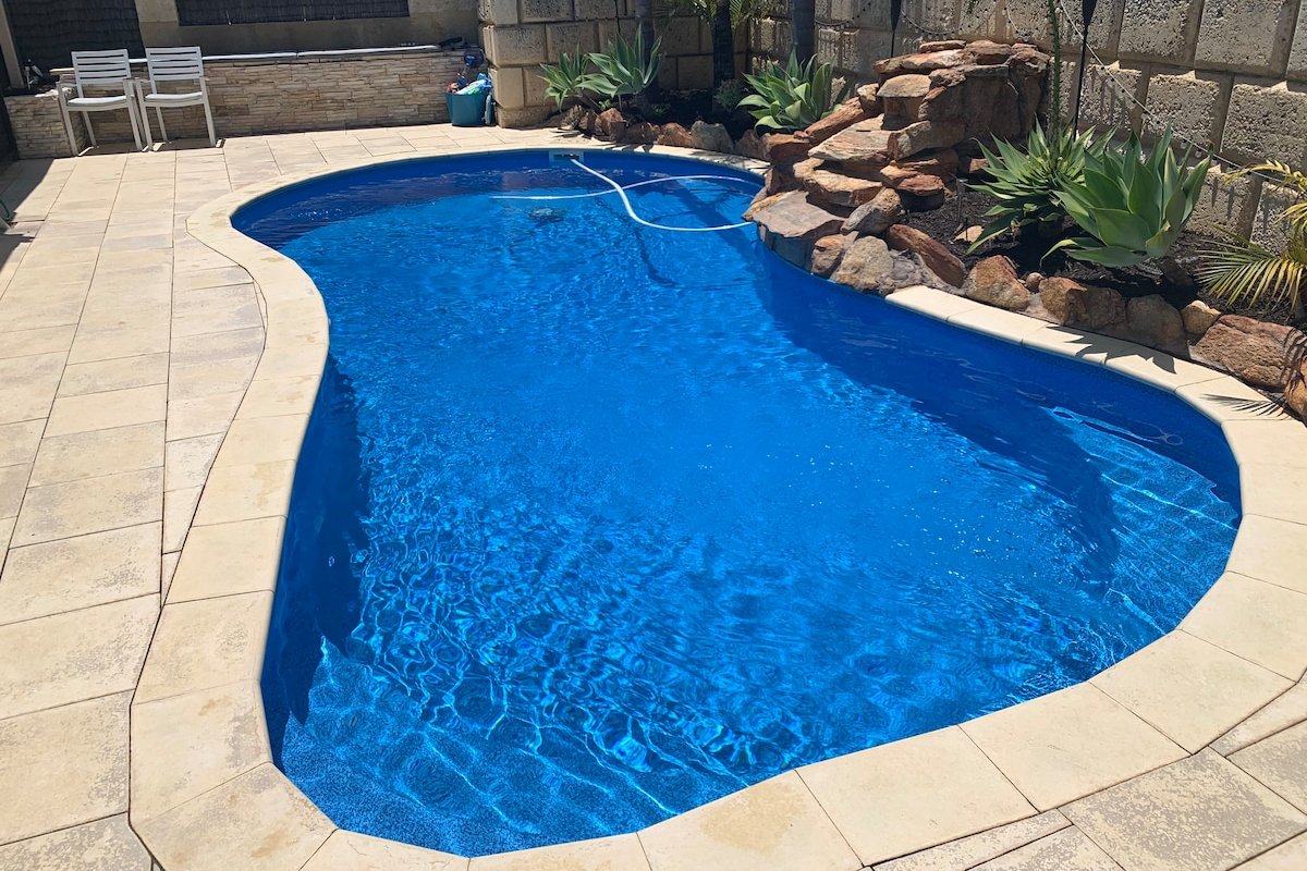 Sunsets by the coast gallery image 5