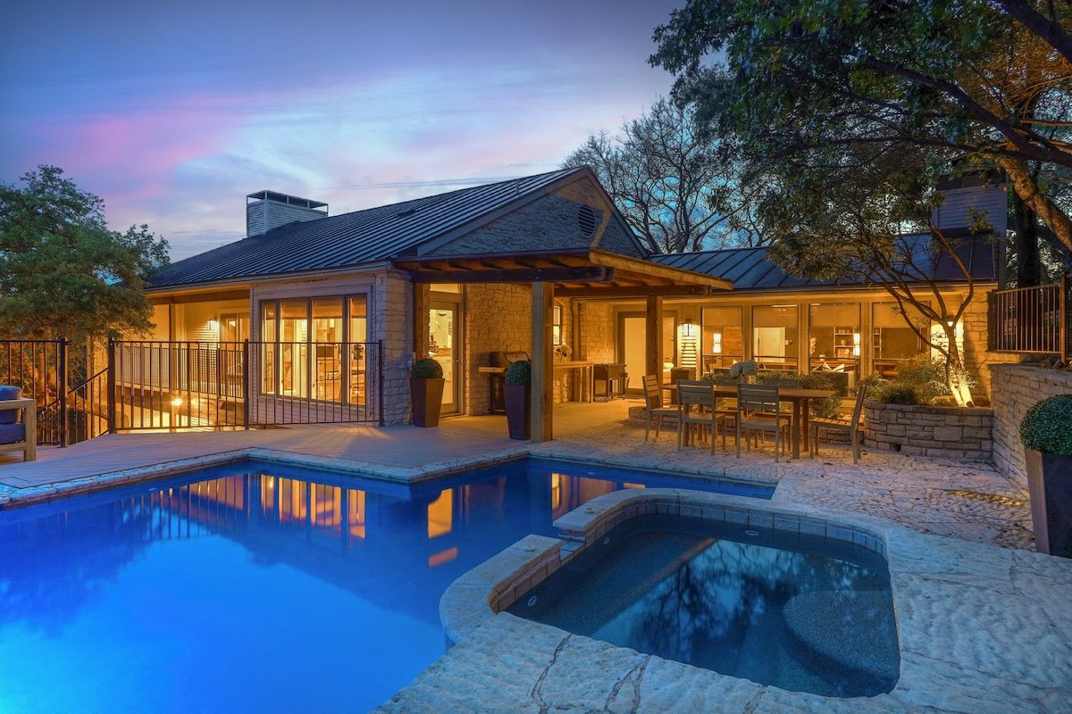 Hilltop Overlook gallery image 5