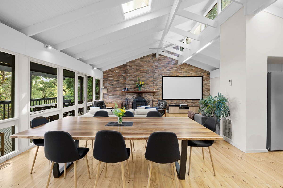 Forest Hideaway – with Sauna gallery image 4