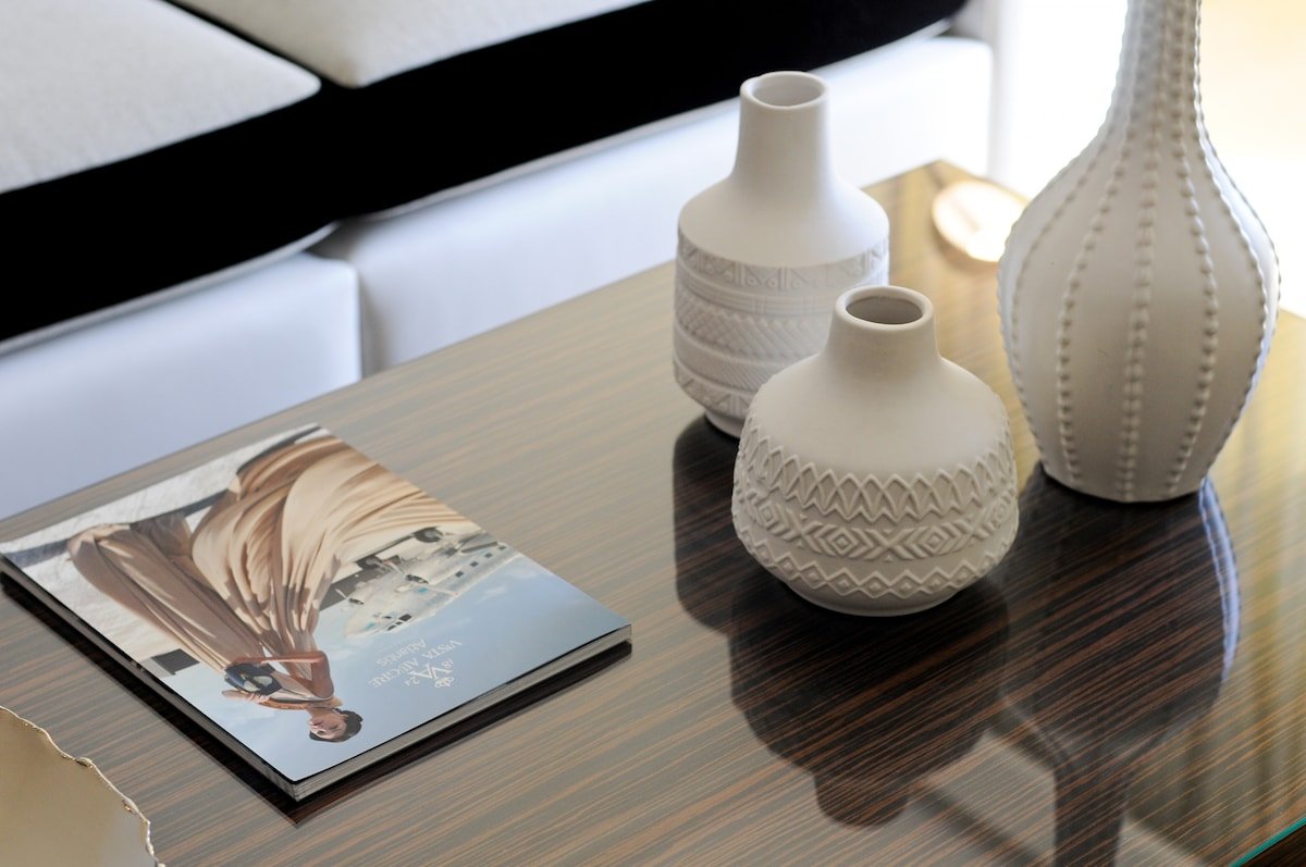 All services included! Apt 2-Bedroom river view gallery image 4