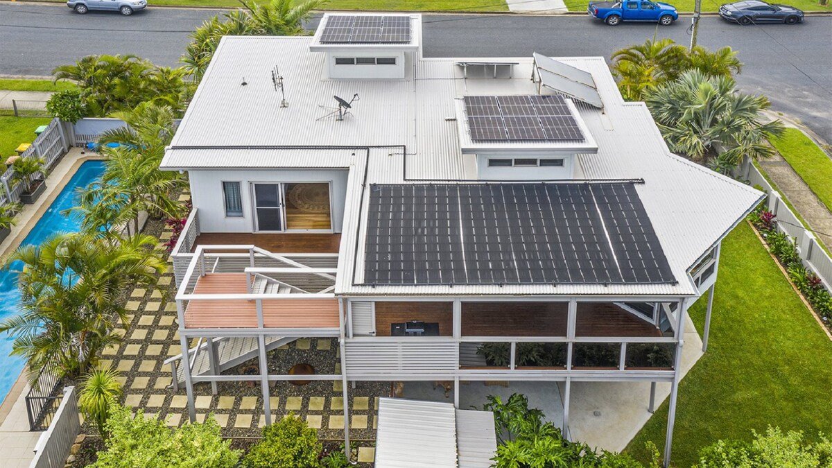 Whale Watches-Observation-deck, Sleeps 6, Pets gallery image 3