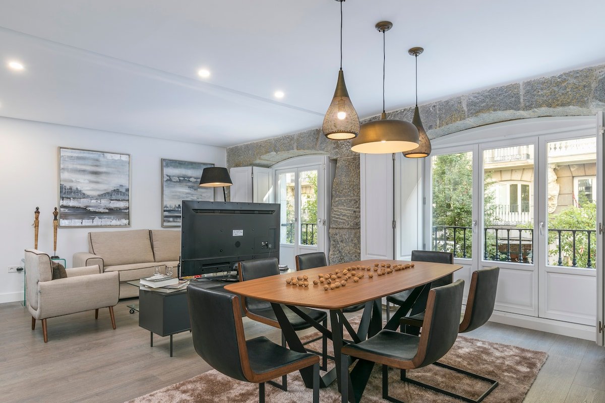 Stylish apartment in the very CENTER of MADRID gallery image 3