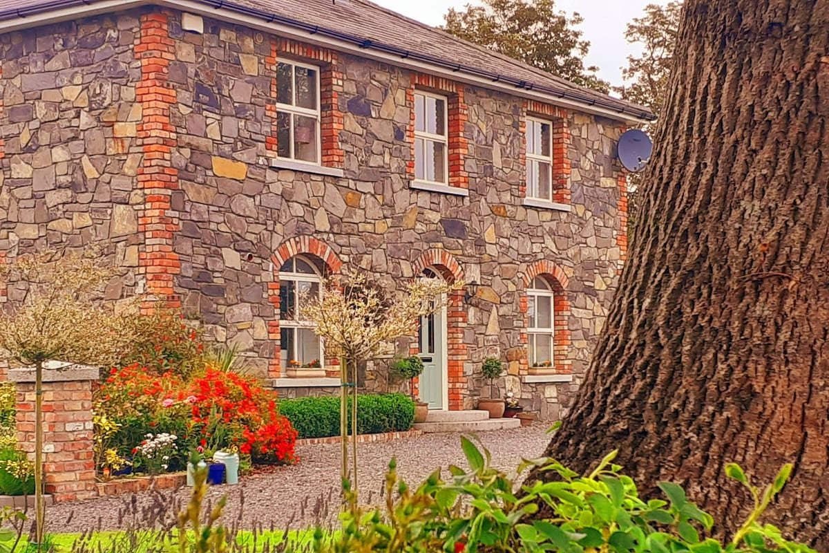 Rustic FarmHouse Dublin City/Airport gallery image 4