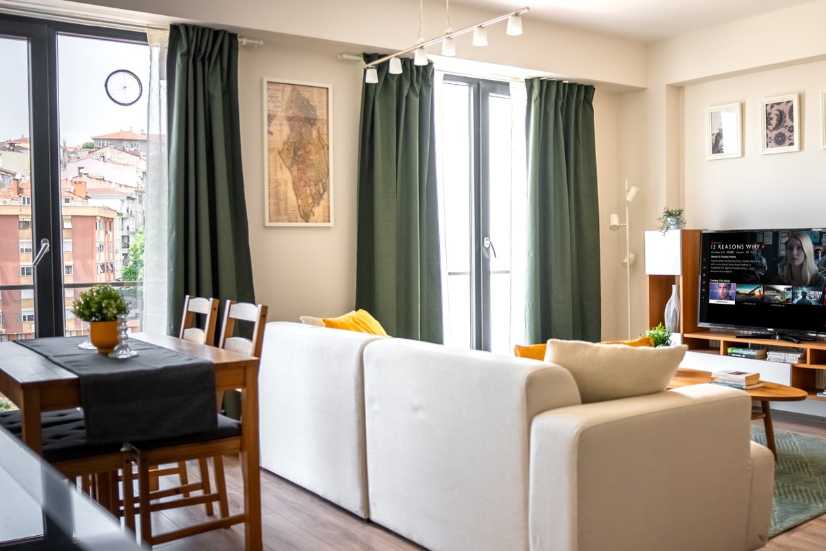 4B2 brand new flat with AC