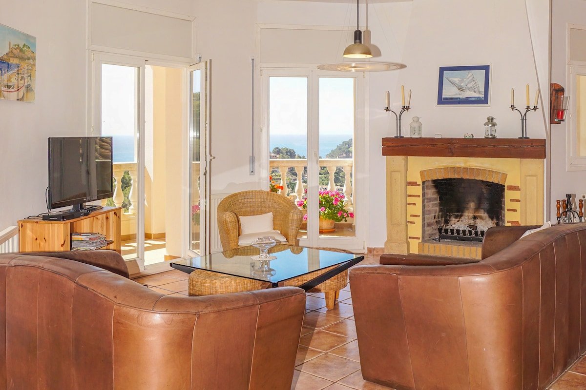 YourHouseInSpain-Villa mit Blick auf ganz Tossa gallery image 4